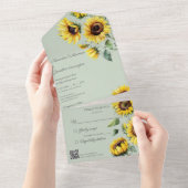 QR素朴コード付きセージ緑のひまわり オールインワン招待状 (貼ってはがせる)