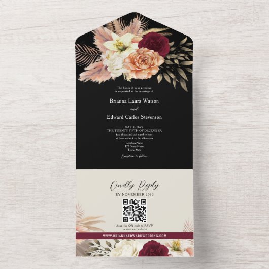 QR Code Burgundy Black Floral Wedding オールインワン招待状 (内側)