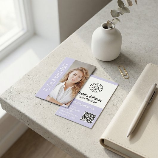 QR Code Business Logo Modern Professional Lavender 名刺