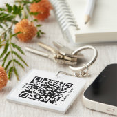 QR Code Keychain キーホルダー (正面右)