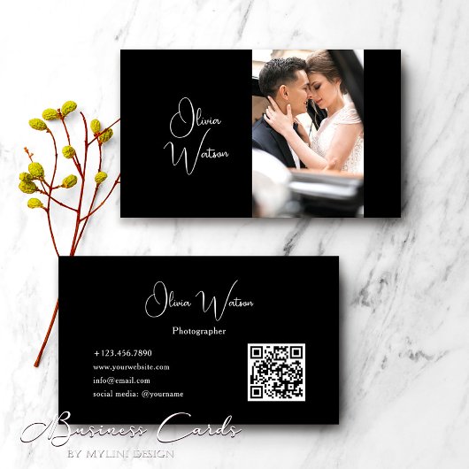QR Code Modern Minimalist Script Photographer 名刺