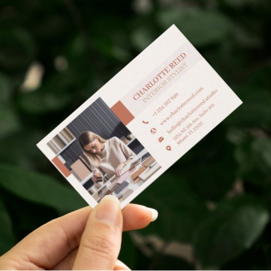 QR Code Photo Terracotta Floral Monogram 名刺