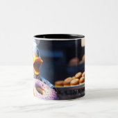 Quack -Up Brew: A Mugful of Donald Delight ツートーンマグカップ (中央)