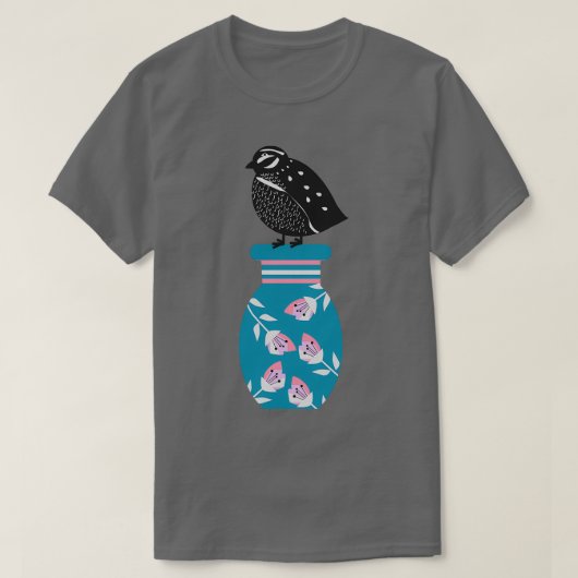 Quail sitting on a vase tシャツ (デザイン正面)