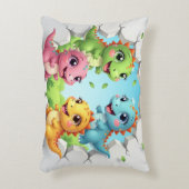 Quatre adorables dinosaures dessin animé – illustr アクセントクッション (正面(垂直))
