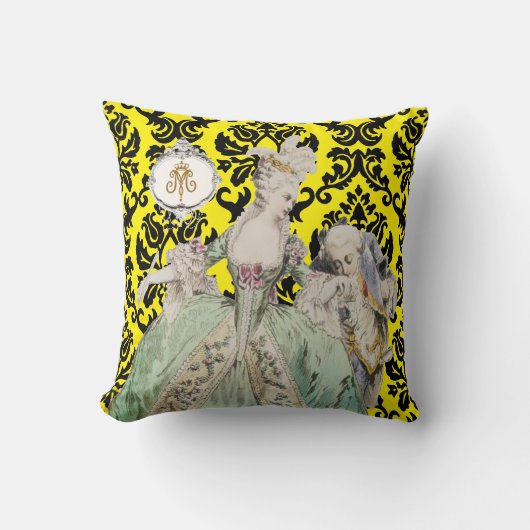Queen Marie Antoinette CHANGE COLOR – 枕 (正面)