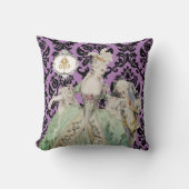 Queen Marie Antoinette CHANGE COLOR – 枕 (正面)