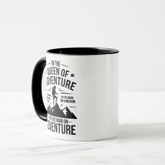 Queen of Adventure Hiking Mum Typography Design マグカップ (正面左)