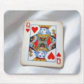 Queen of Hearts On White Satin Fabric マウスパッド (正面)