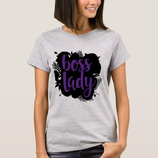 Queen of Her Game Tシャツ (正面)