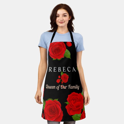 Queen of Our Family エプロン (着用した状態)