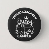 Queen Of The Camper w/ crown & name camping lover 缶バッジ (正面)