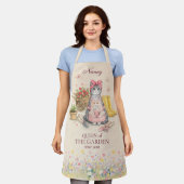 Queen Of The Garden Personalized Cute Cat Apron  エプロン (着用した状態)