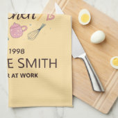 Queen of the Kitchen Custom Name Design キッチンタオル (四つ折り)