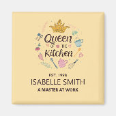 Queen of the Kitchen Custom Name Design マグネット (正面)