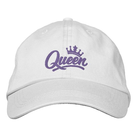 Queen With Crown Typography 刺繍入りキャップ (正面)