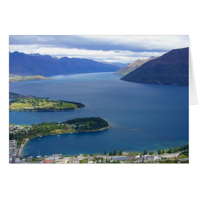 queenstownの眺め (正面横)