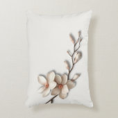 Quiet Luxury Botanical Magnolia アクセントクッション (正面(垂直))