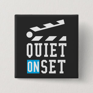 Quiet On Set – フィルムおもしろいメーカー用 缶バッジ