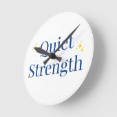 Quiet Strength ラウンド壁時計 (傾斜)