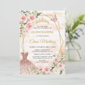 Quinceanera Blush Pink Flowers Butterfly 招待状 (スタンド正面)