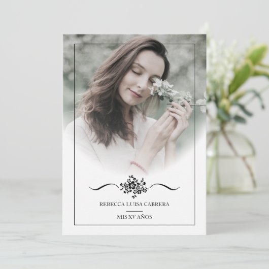 Quinceañera Photo Classic Chic Typography Script 招待状 (スタンド正面)