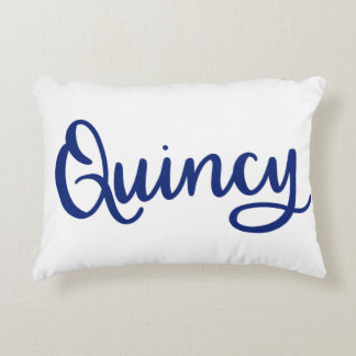 Quincy Dainy Scripts Pillow アクセントクッション