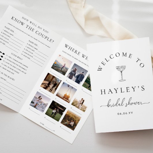 Quinn Script Bridal Shower Game and Menu Booklet 招待状