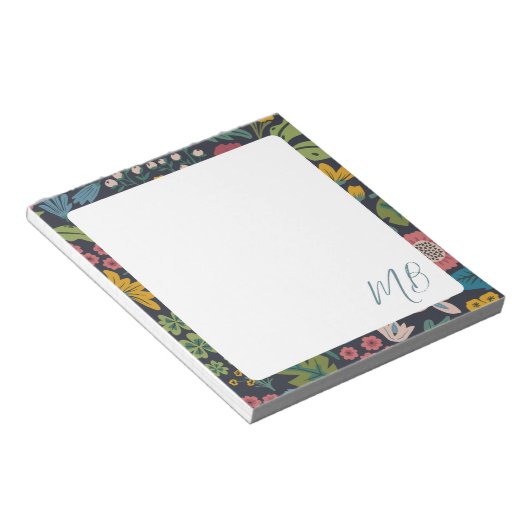 Quirky Abstract Floral Pattern Monogram ノートパッド (アングル)