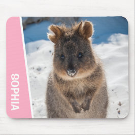 Quokka Cute Animal on the Beach Australia Pink マウスパッド