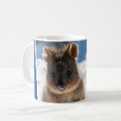 Quokka on the Beach Australia Cute Animal Photo コーヒーマグカップ (正面左)