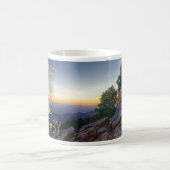 Quotableマグ-の価値を持って何も持っていること。 -インスパイア コーヒーマグカップ (中央)