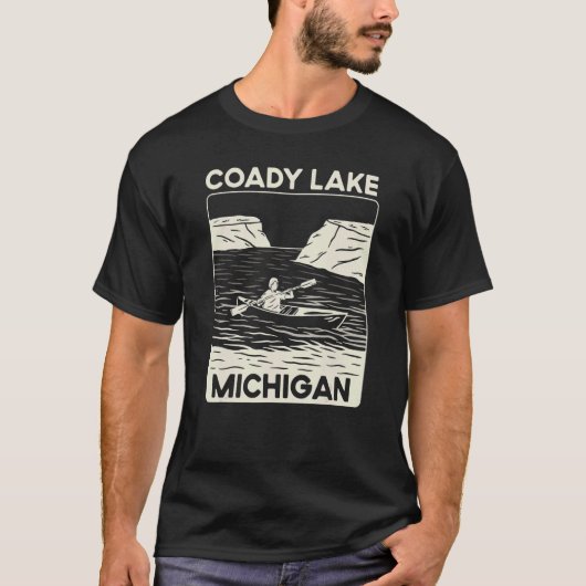 Quote Coady Lake Kayaking Michigan Tシャツ (正面)
