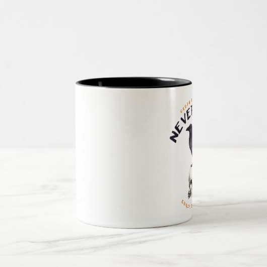 Quoth Nevermoreワタリガラス-エドガー・アラン・ポー ツートーンマグカップ (中央)