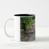 QVP Quabbinのゲート ツートーンマグカップ (左)