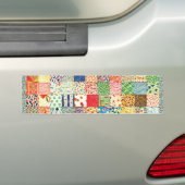 QWLパッチワークキルトパタカラフルーンの背景HO バンパーステッカー (車上)