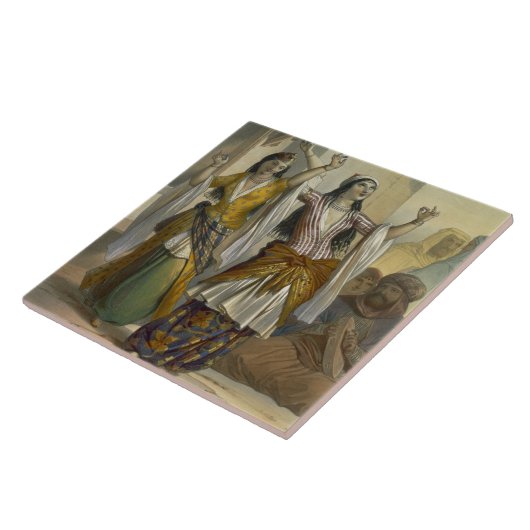 RでGhawaziを行っているエジプトのダンサー タイル (側面)