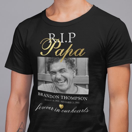 R.I.P パパ 記念写真Tシャツ Tシャツ