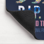 R.I.P. 399ティートンズの女王はクマする マウスパッド (コーナー)