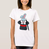 Rabbit at魔法with Wand & Hat Tシャツ (正面)