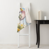 Rabbit holding bouquet of white daisies シェルパブランケット (インサイチュ)