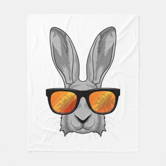 Rabbit with Sunglasses フリースブランケット (正面)