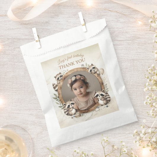 Raccoonフォトフレーム子供への誕生日パーティー フェイバーバッグ (クリップ留めされた状態)