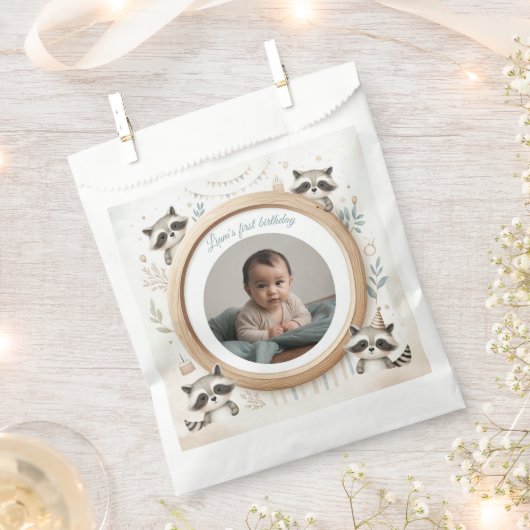 Raccoonフォトフレーム子供への誕生日パーティー フェイバーバッグ (クリップ留めされた状態)