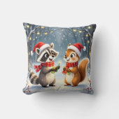 Raccoon and Squirrel Hanging Christmas Lights  クッション (正面)