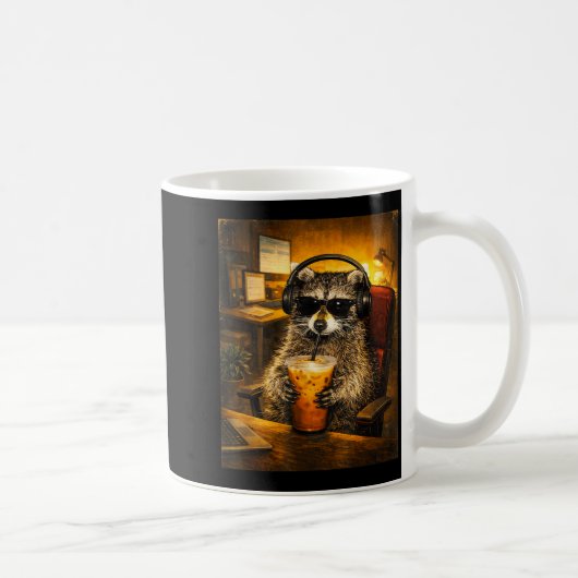 Raccoon drinking iced coffee funny caffeine lover コーヒーマグカップ (右)