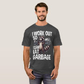 Raccoon Gym Weightraining I Work Out So I Can Eat  Tシャツ (正面フル)