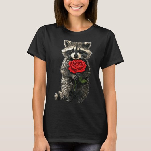 Raccoon Holding Red Rose Cute Raccoon Valentine An Tシャツ (正面)