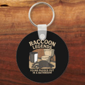 Raccoon Legends Found Ped Out In A Bathroom Trashe キーホルダー (正面)