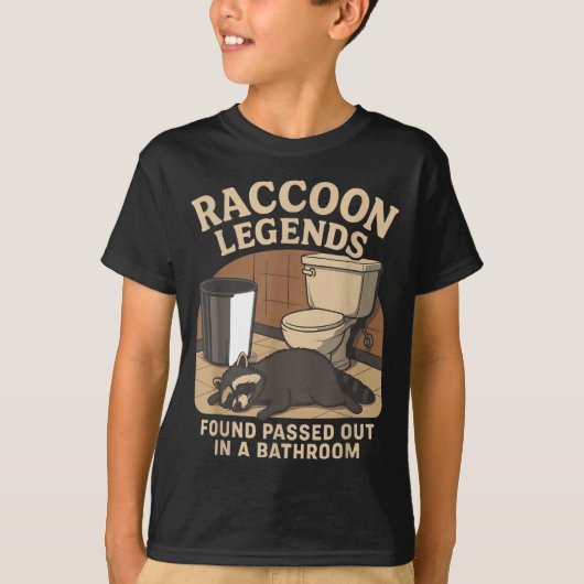 Raccoon Legends Found Ped Out In A Bathroom Trashe Tシャツ (正面)